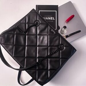 💼 ALDO Black Quilted Shoulder Bag